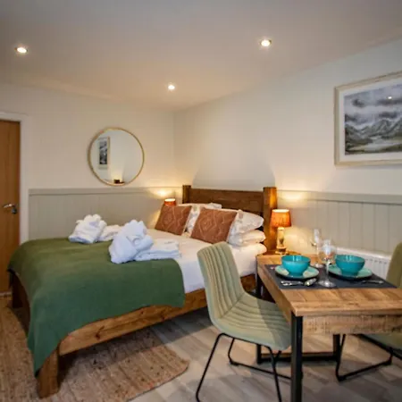 Lake District Woodland Pods - Winster, Bowness-On-Windermere Winster  Exterior photo